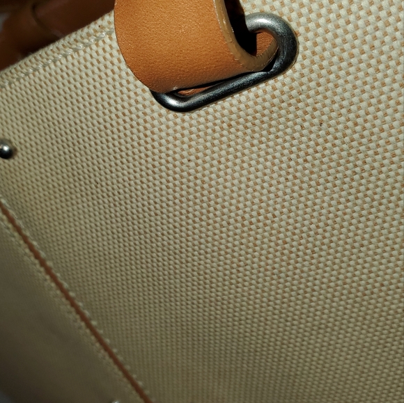 TODS Tote - Picture 2 of 11